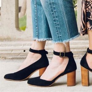 Soludos close toed suede sandals